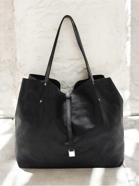 Tiffany & Co Reversible Tote Black Leather
